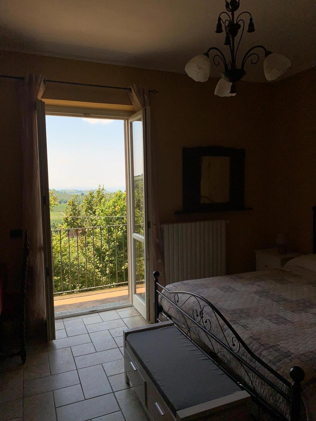 Agriturismo Cascina Anri Манго Экстерьер фото